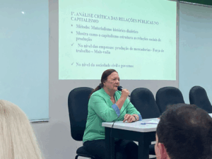 Peruzzo abre Simpósio e propõe nova perspectiva para as relações públicas